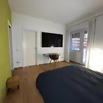 Lägenhet Acquedotti Contemporary Flat *