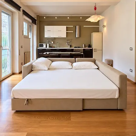 Acquedotti Contemporary Flat