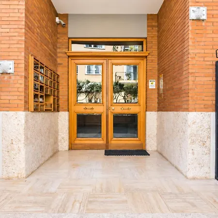 Acquedotti Contemporary Flat *