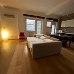 Acquedotti Contemporary Flat Διαμέρισμα Ρώμη