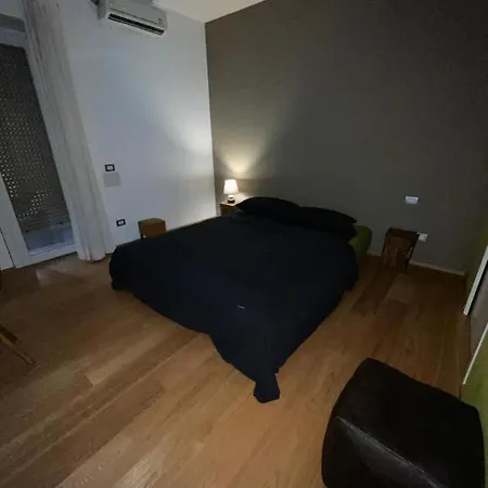 Acquedotti Contemporary Flat Apartment *