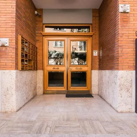 Appartement Acquedotti Contemporary Flat